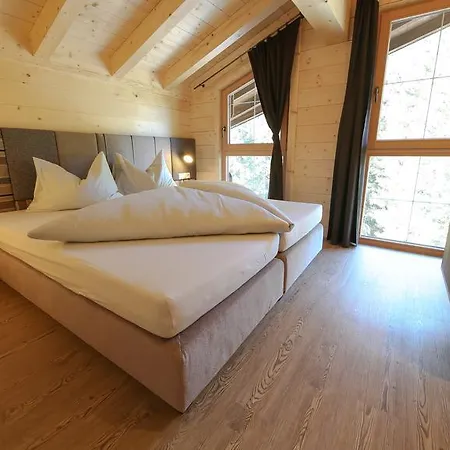 Montana Apartment *