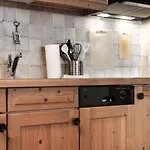 Montana Apartment